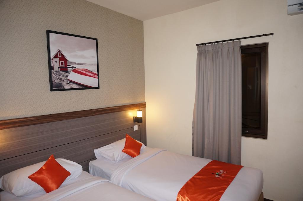 Ekon Hotel Yogyakarta Szoba fotó