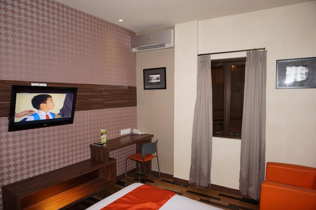 Ekon Hotel Yogyakarta Szoba fotó