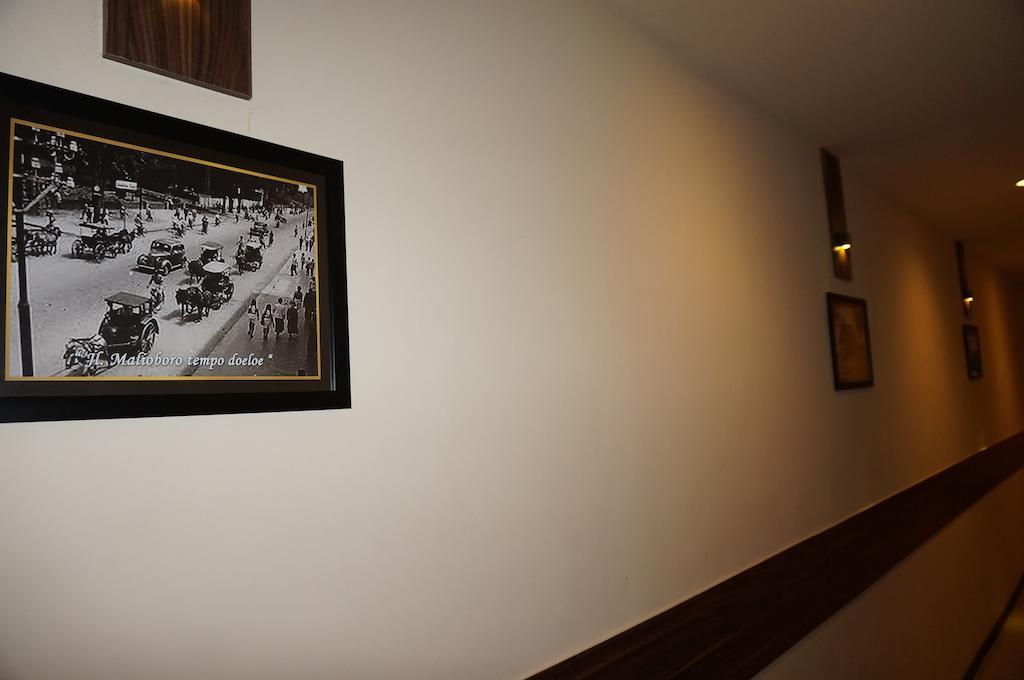 Ekon Hotel Yogyakarta Kültér fotó