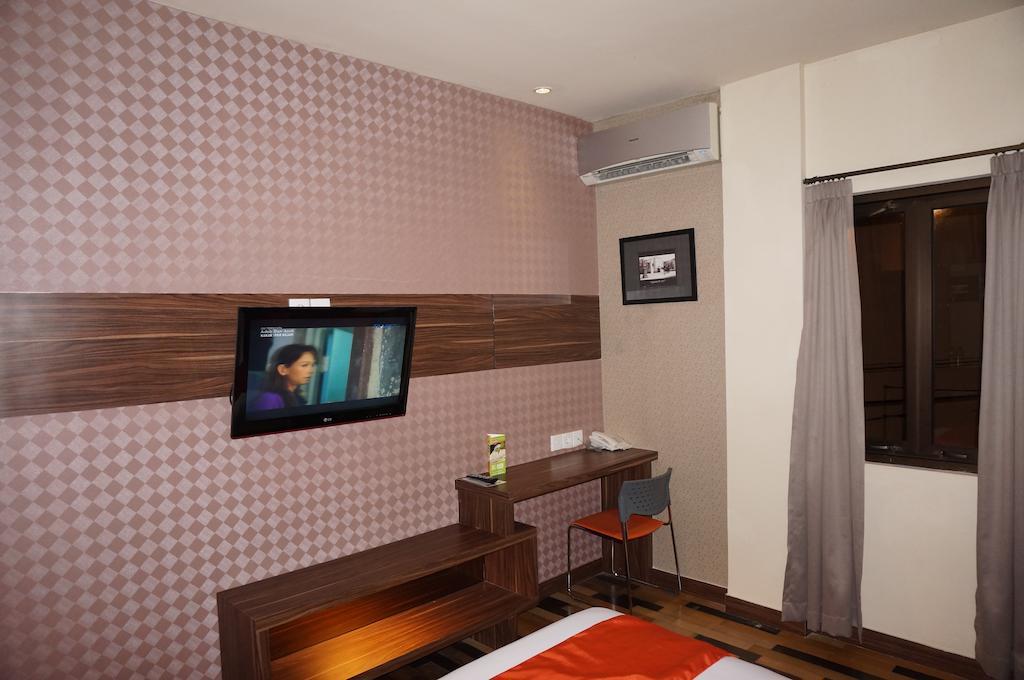 Ekon Hotel Yogyakarta Kültér fotó