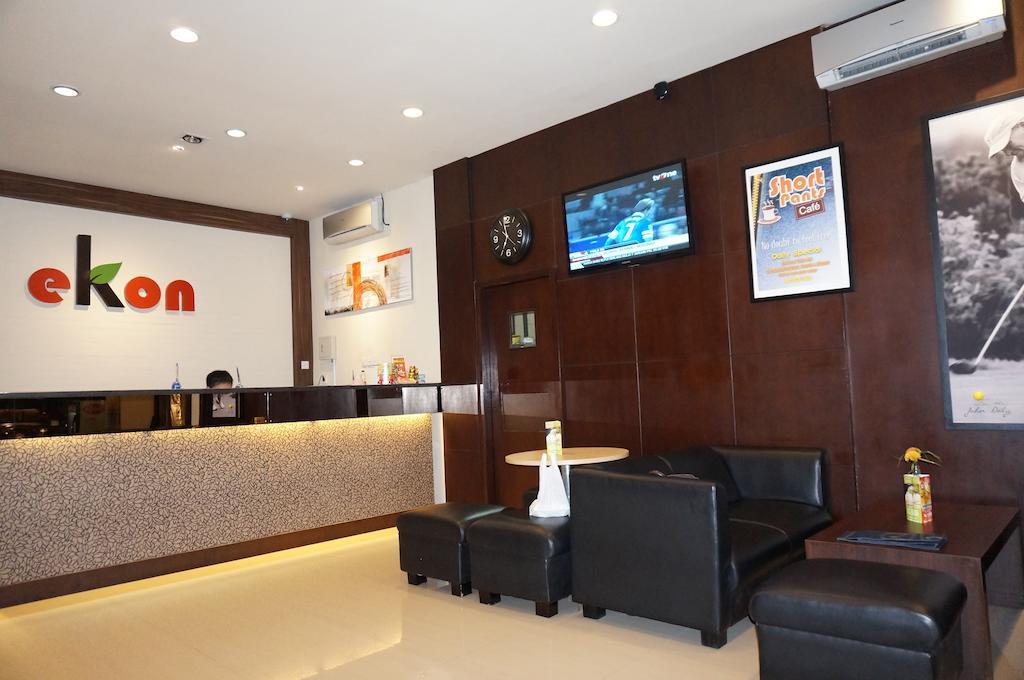 Ekon Hotel Yogyakarta Kültér fotó